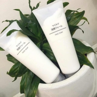 Sữa rửa mặt Muji