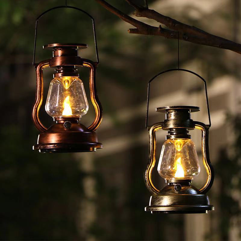 Retro LED đèn dầu năng lượng mặt trời đèn ngựa ngoài trời đèn chùm sân vườn điện miễn phí