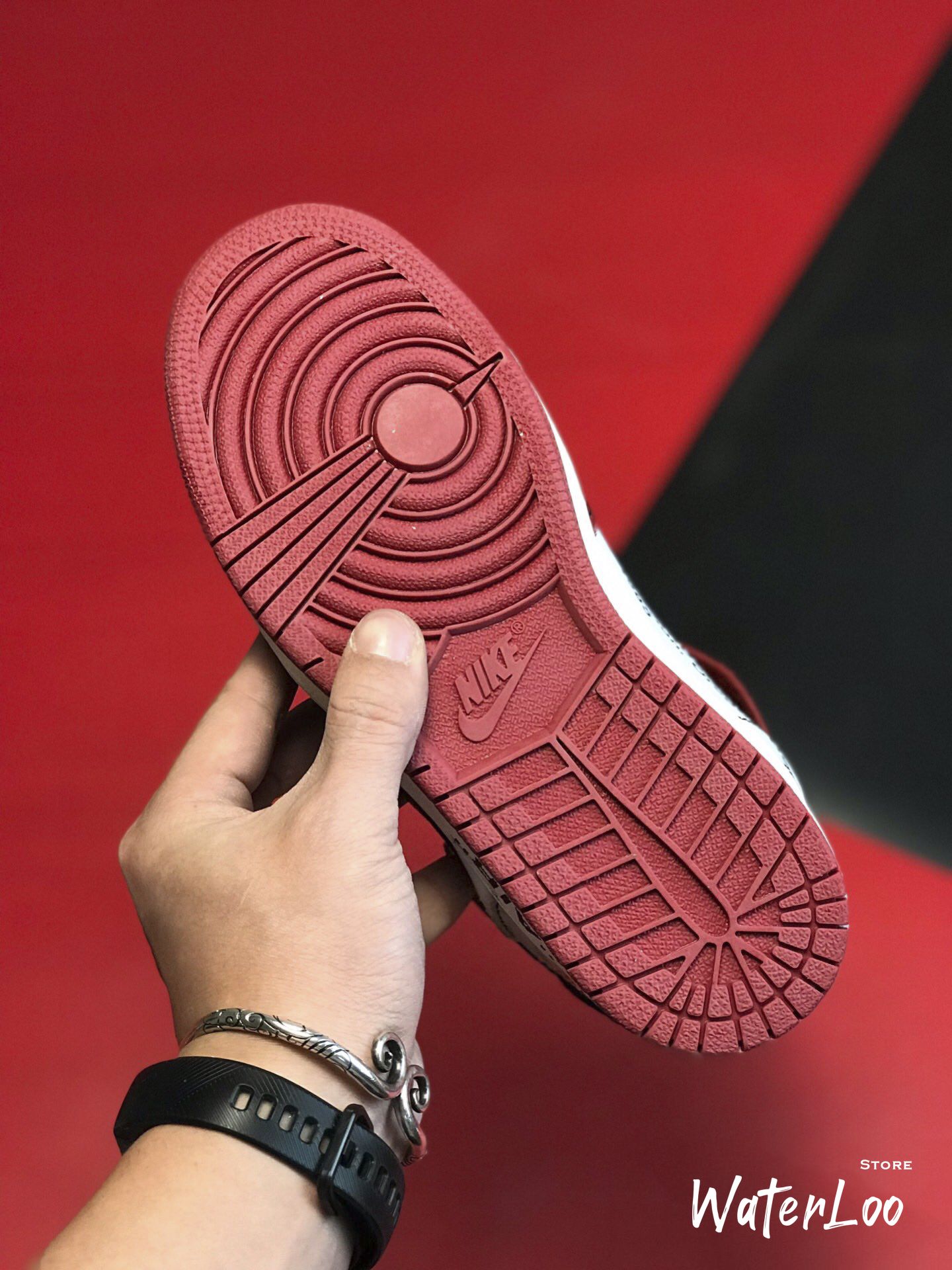 [FREESHIP+HỘP+QUÀ] Giày Thể Thao Sneakers AIR JORDAN 1 OFF WHITE Retro High Chicago đỏ trắng