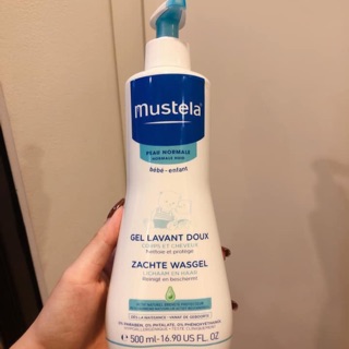 Sữa tắm mustela