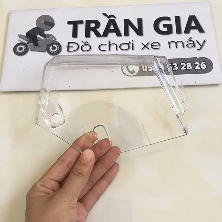 Nắp che bình nước xe vario 2018-2019-2020-2021-2022 phụ kiện trang trí vario 125 150