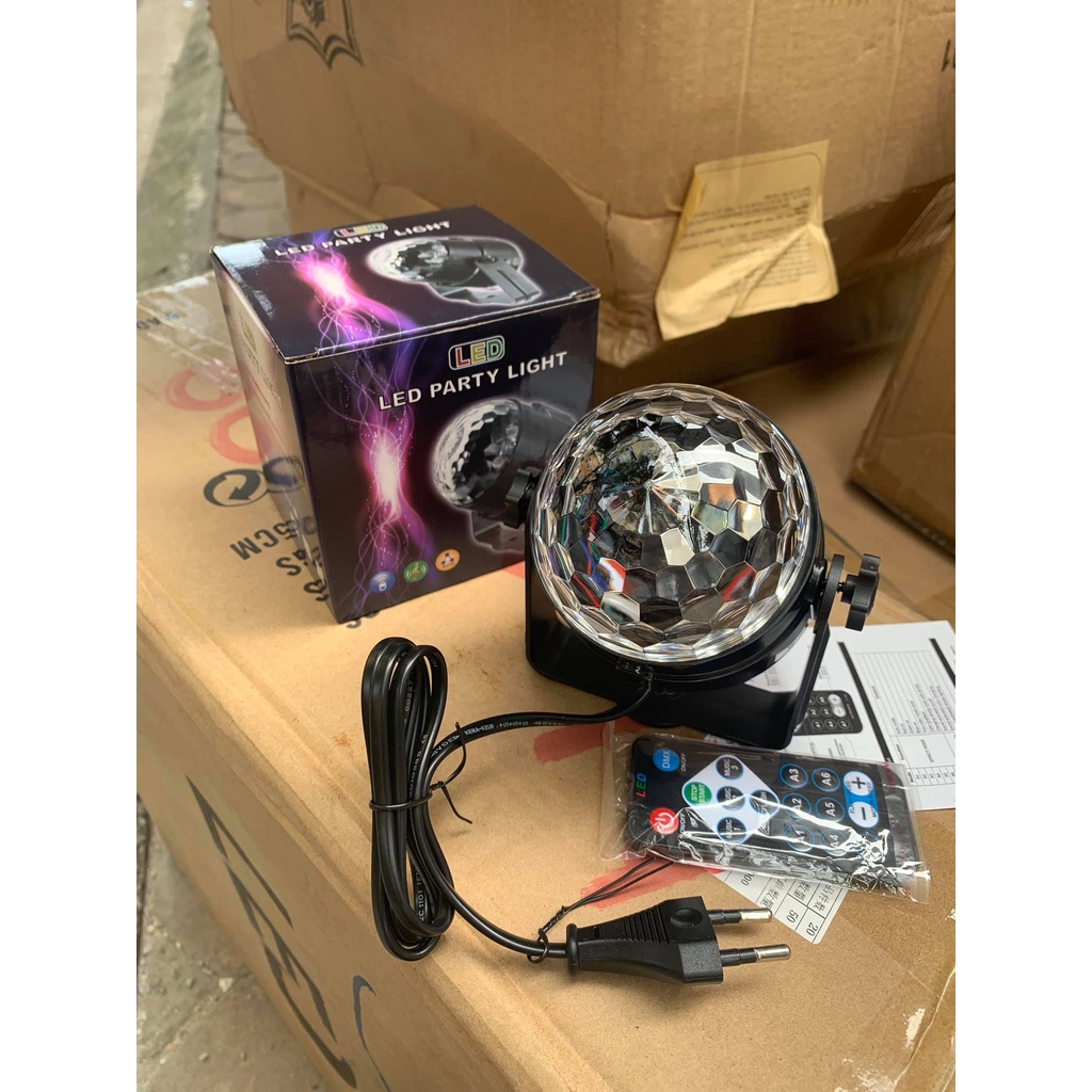 Đèn Nháy Theo Nhạc Led Cầu Hiệu Ứng 7 Màu Siêu Đẹp, Đèn Cho Phòng Karaoke, Có Điều Khiển Từ  Xa