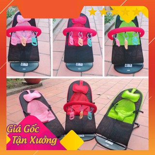 Ghế rung cho bé có thanh treo gấu - TẶNG KÈM ĐỒ CHƠI