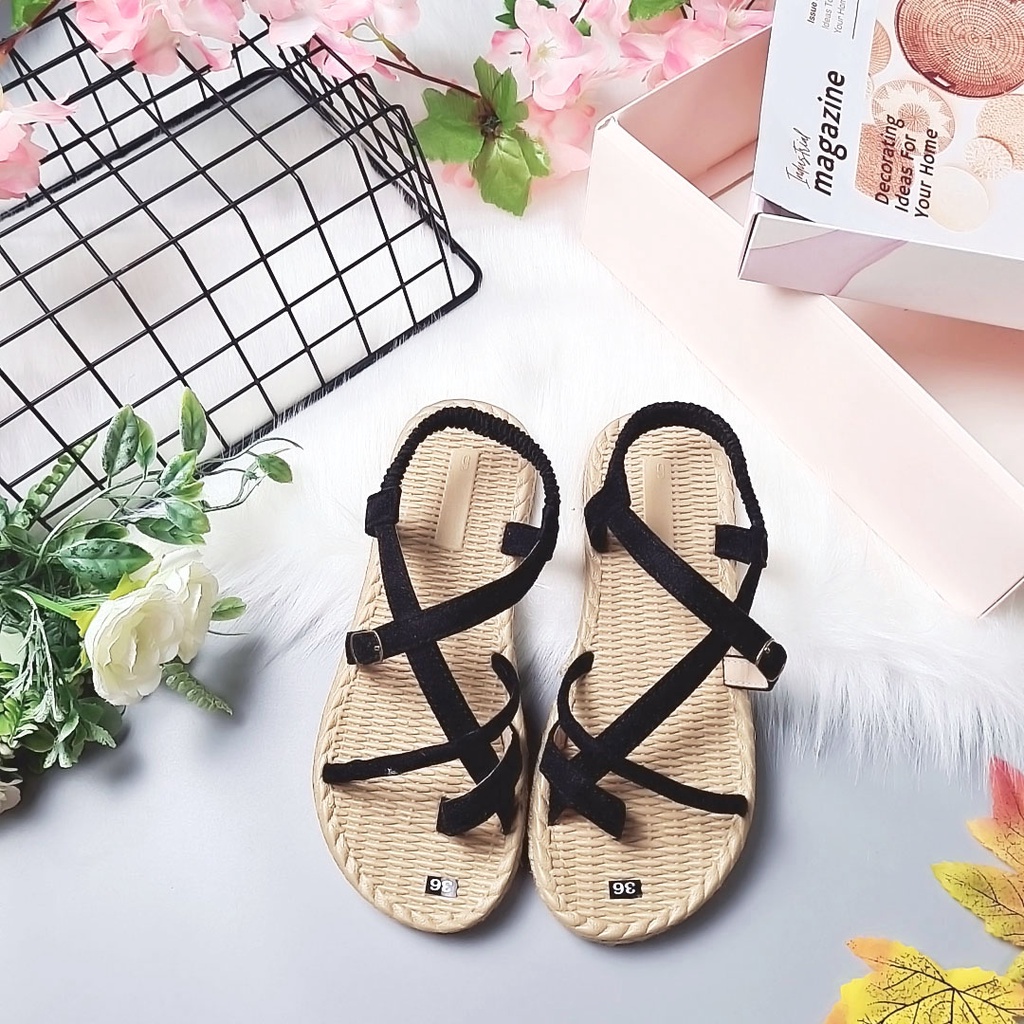 Giày sandal nữ đế cói thật quai chéo êm chân, đi du lịch [Giá xả kho]
