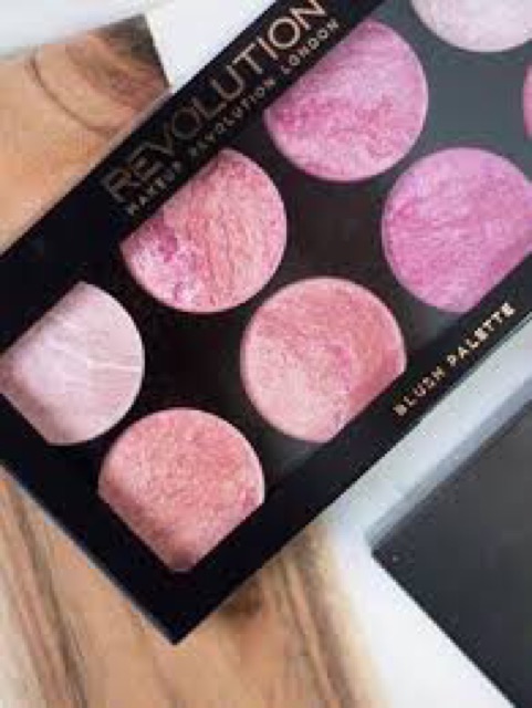 Bảng phấn má hồng Revolution Ultra Blush Palette