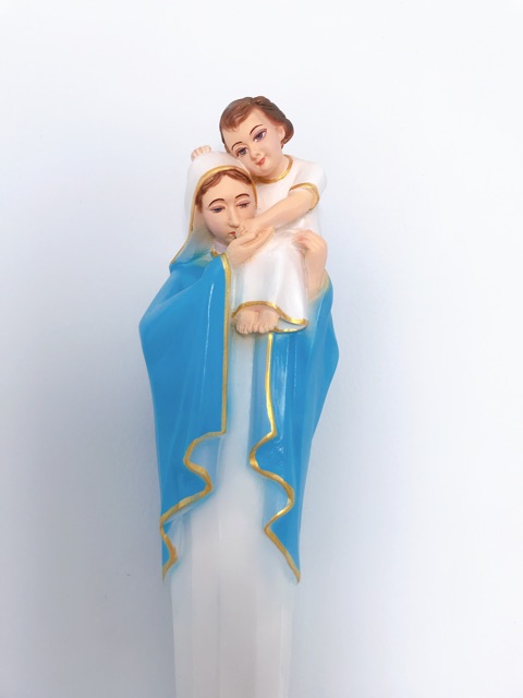 Tượng công giáo- Mẹ cô đơn