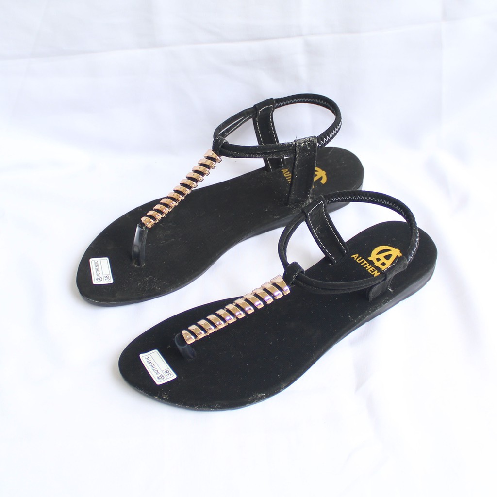 Giày Sandal Màu Đen Thiết Kế Mới Nhất Cho Nữ