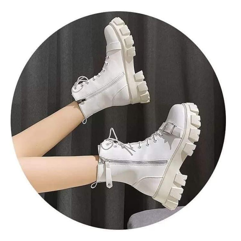 (Săn trắng 35/ đen40) Boots ulzzang chiến binh