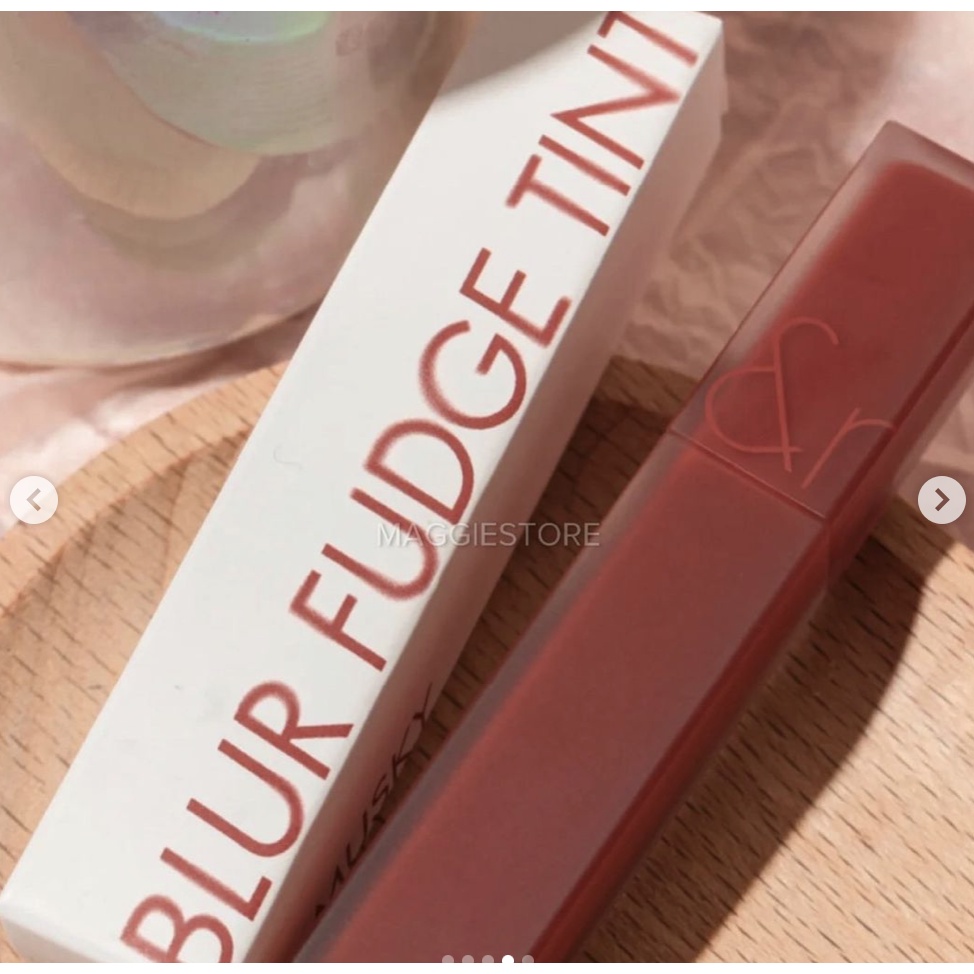 Son Ro.mand kem Blur Fudge Tint 04