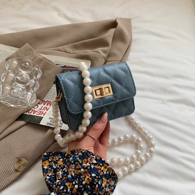 Túi xách hình vuông nhỏ đính đá phối ngọc trai giả thời trang 2023 phổ biến mới
