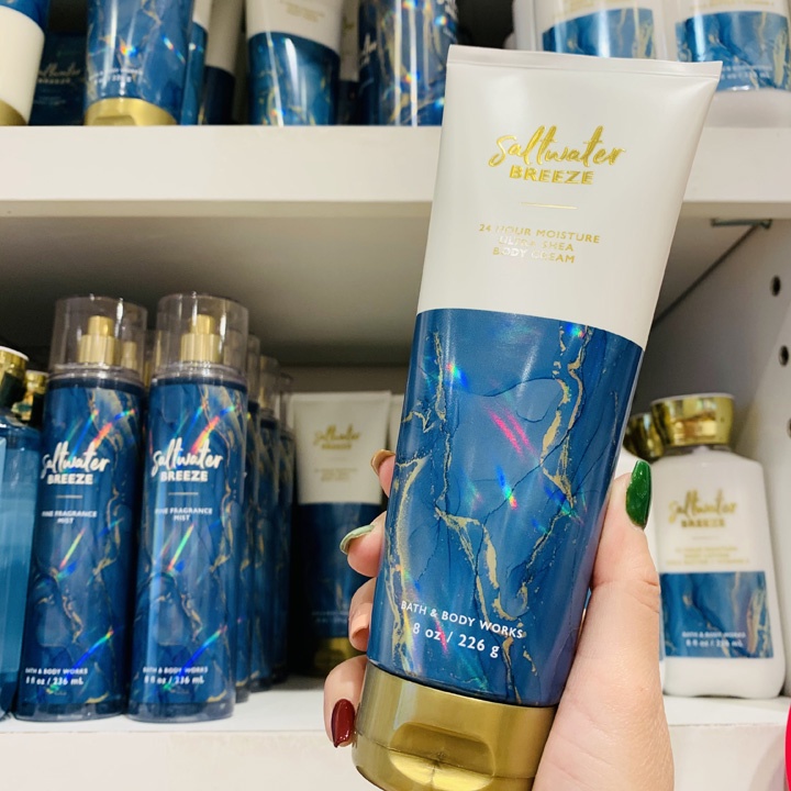 Xịt thơm Body mist Bath & Body Works Saltwater Breeze