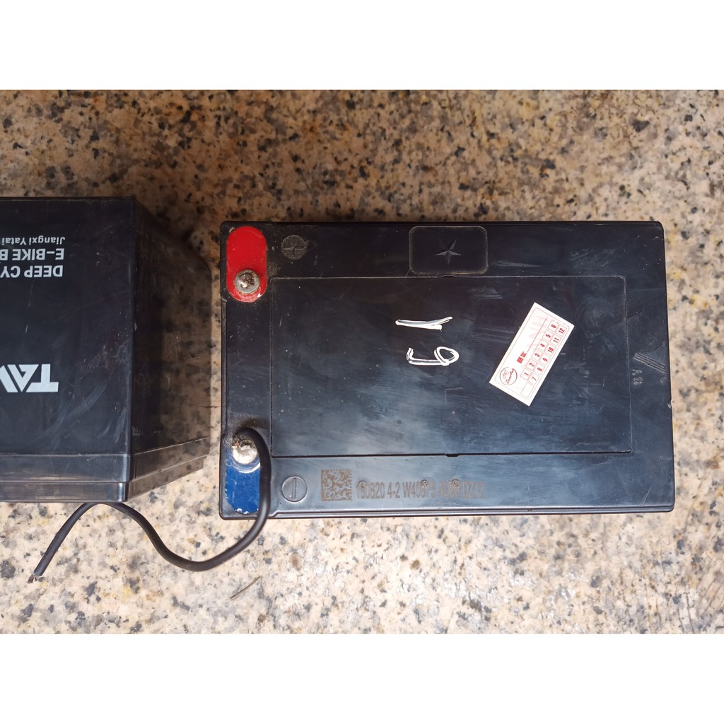 Thanh lý Ắc Quy tháo xe - Ắc Quy Khô 12V-12Ah-14Ah còn đạt 90%