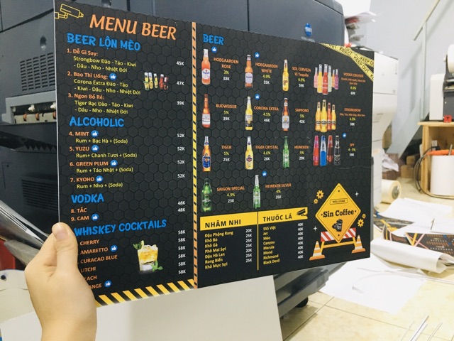 IN MENU A4 -A3 IN  2 mặt ép nhựa hoặc bồi cứng fomex dày 5 Ly quận 10