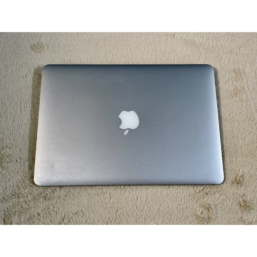 Máy tính Macbook Air (13-inch, Late 2010) Intel Core 2 Duo 1.86 GHz / RAM 4GB / SSD 256GB MC504