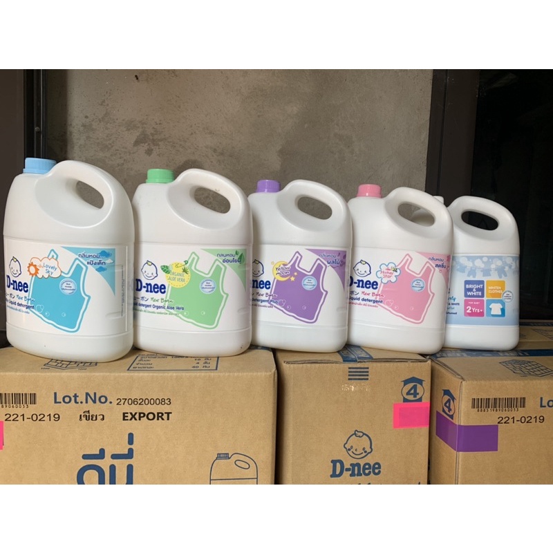 Nước Giặt D-nee Nhập can to 3000ml