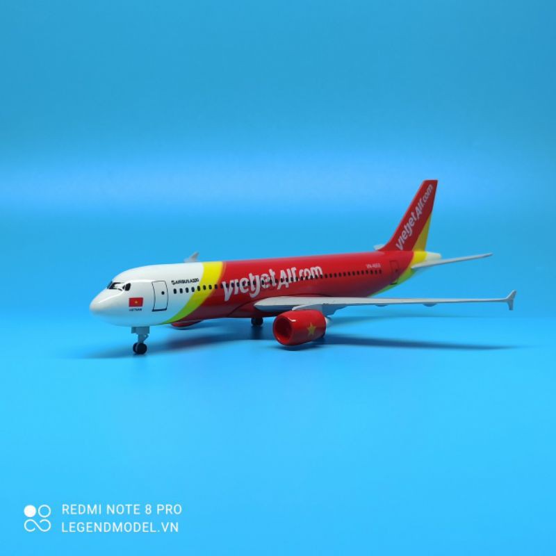 Mô hình máy bay Vietjet Air 20cm