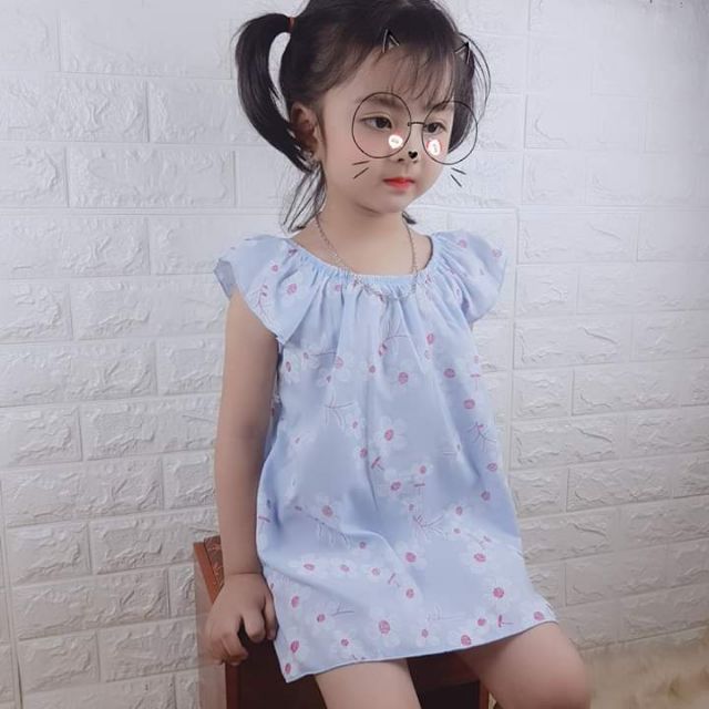 Váy dễ thương cho bé 100k/ 3 váy