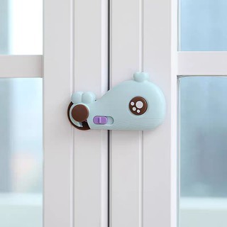 D153 Khóa tủ an toàn bằng nhựa hình cá heo