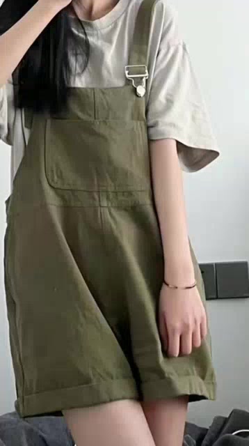 (ORDER) Quần yếm đùi kaki ống rộng thời trang phong cách nữ sinh năng động màu xanh rêu và trắng sữa ulzzang | BigBuy360 - bigbuy360.vn