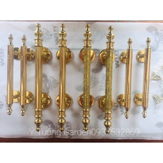 Tay nắm cổng vàng hoa văn(đồng thau đúc)