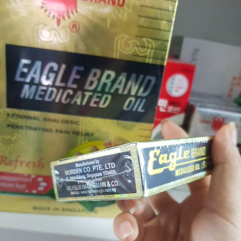 Dầu gió vàng Mỹ Eagle Brand Medicated Oil 24ml