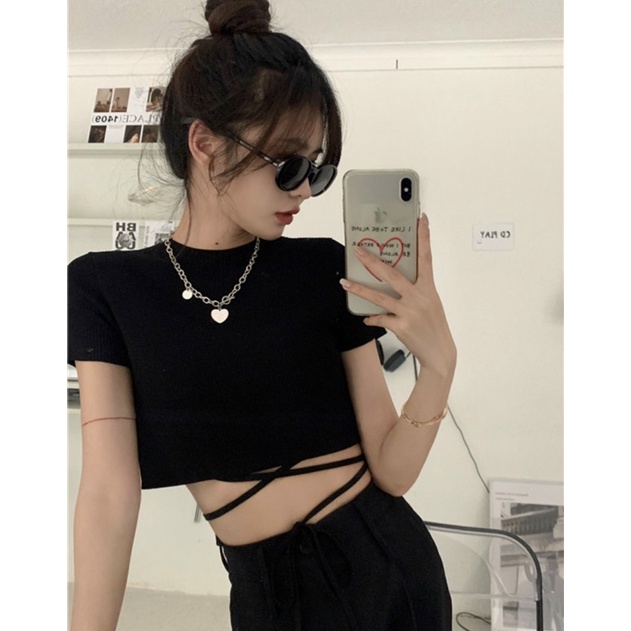 Áo croptop đan dây eo mặc vào hack dáng cực kỳ