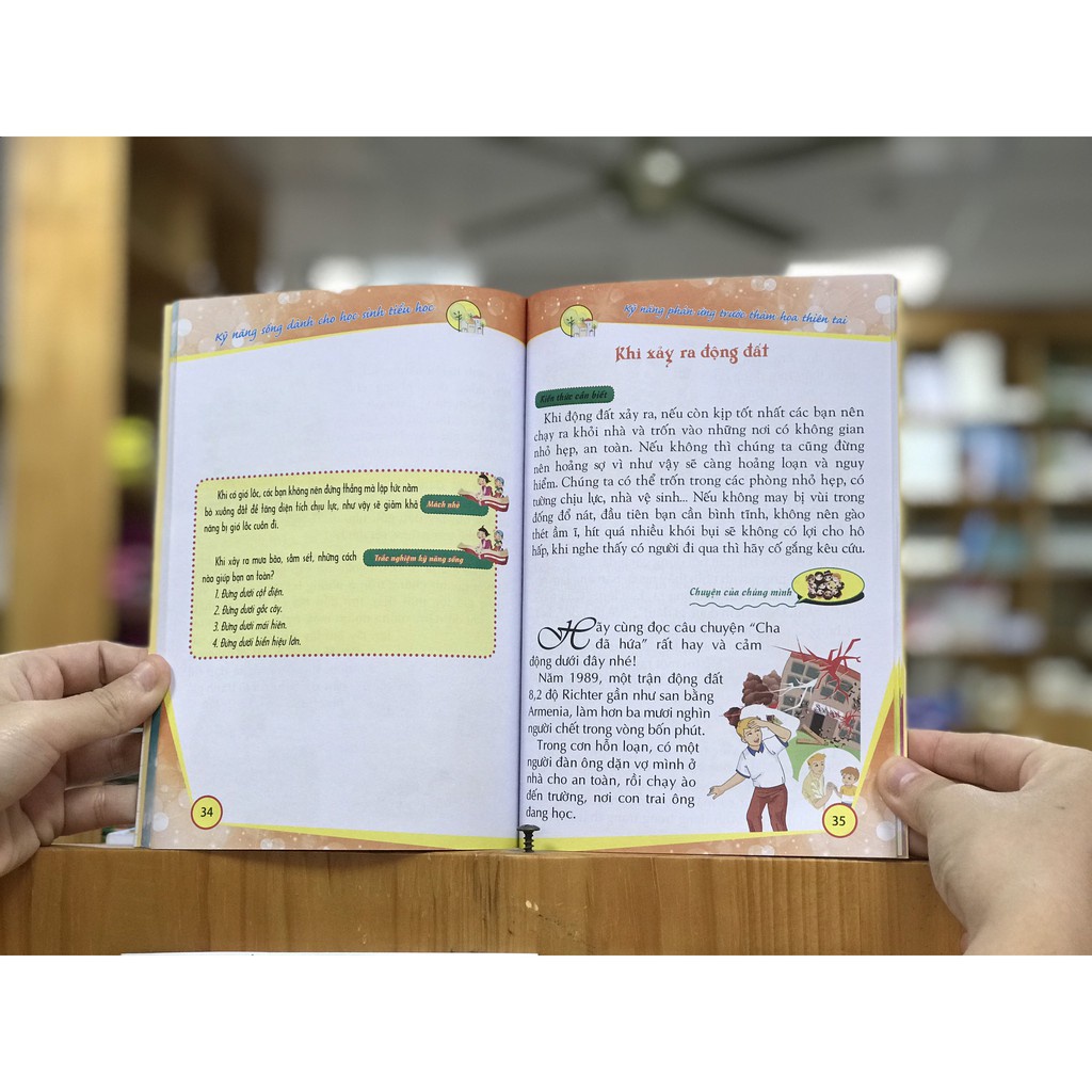 Sách Kỹ năng sống 50 điều cần thiết cho học sinh tiểu học (4 tập)