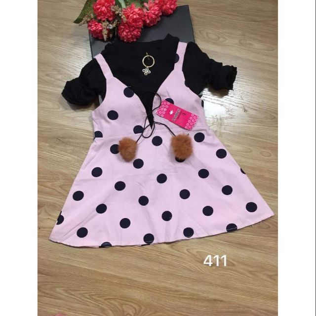 Váy combo 1220k.