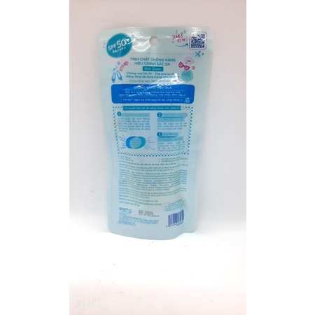 Tinh chất chống nắng dưỡng ẩm nâng tông che khuyết điểm Sunplay Skin Aqua Tone Up UV Essence