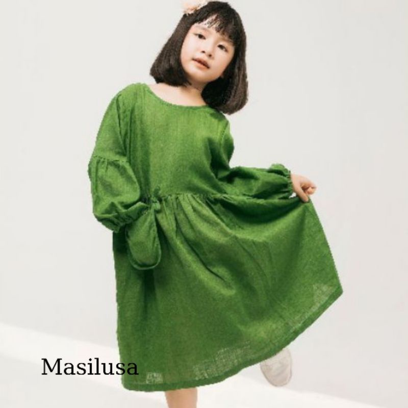 Đầm linen  cao cấp bé gái màu xanh lá cây