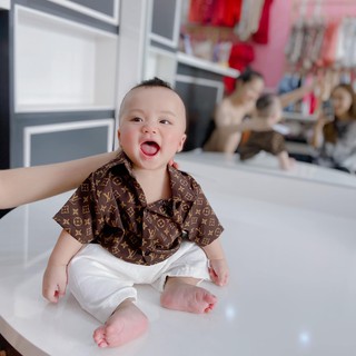 Bộ cộc tay somi cho bé trai áo sơ mi LV