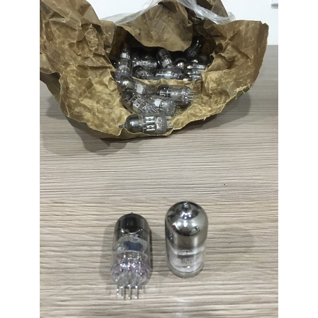 Bóng đèn điện tử 6H3  Bóng chưa sử dụng