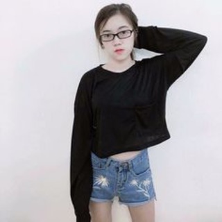 Áo croptop tay dài trơn basic( kèm ảnh thật)