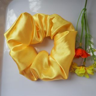 Khách sỉ - Cột tóc vải Scrunchies lụa tơ cao cấp ( y hình)