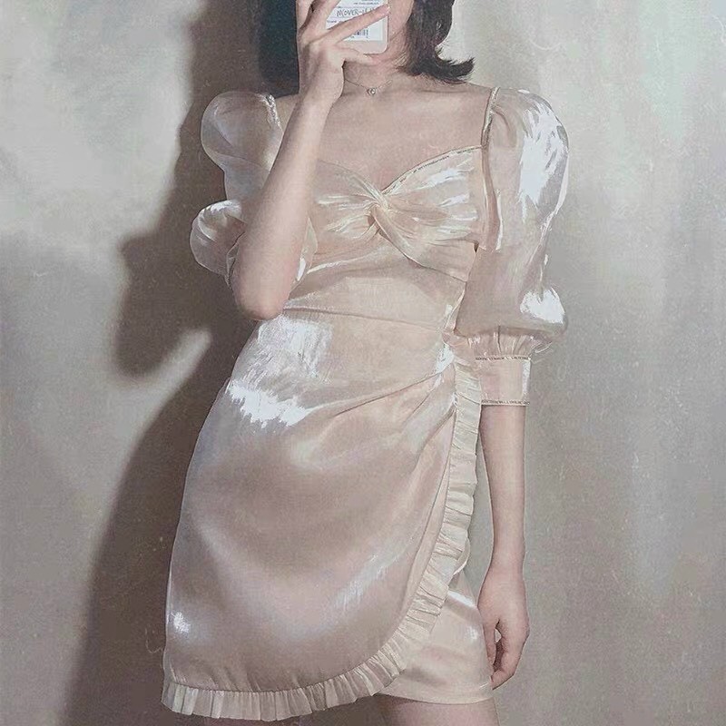 Đầm nude xoắn ngực tà đắp chéo phối bèo có ánh nhũ đi tiệc