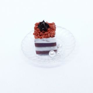 Charm bánh socola vụn oreo