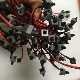Dây nút nguồn power giá 2 chiếc