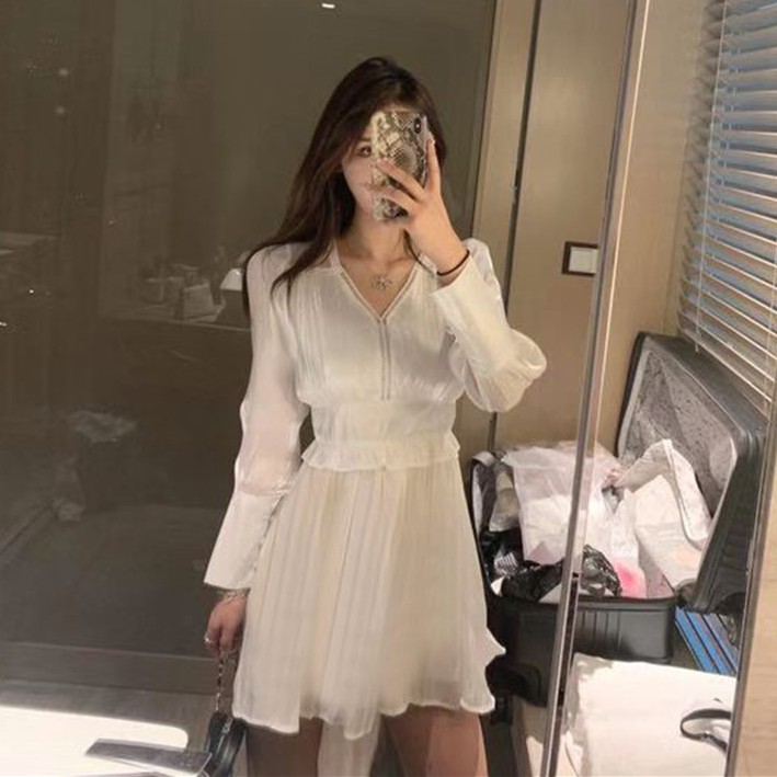 Đầm nữ trắng dáng xòe mini tay dài Emilyshop