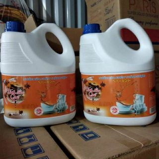 Nước rửa chén bát tinh dầu quế