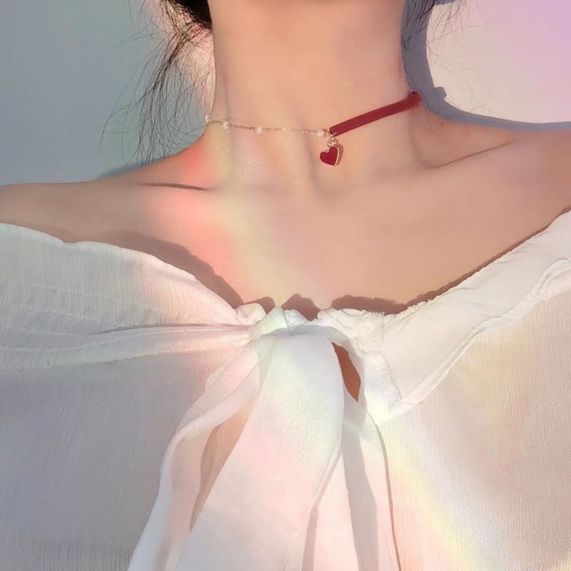 Vòng Cổ Choker Da Đính Ngọc Trai Mặt Trái Tim Thời Trang Cá Tính Dành Cho Nữ