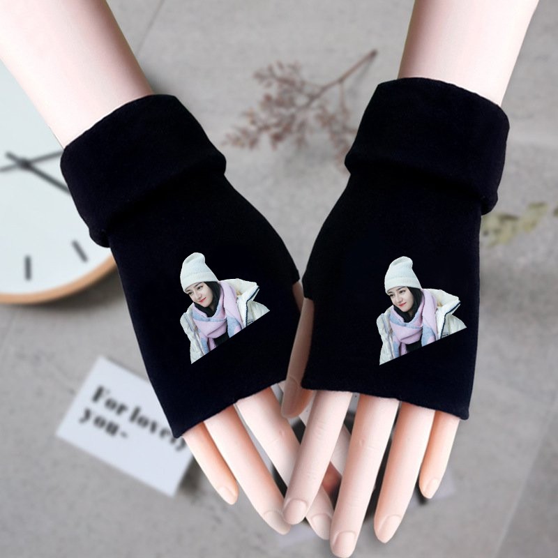 Găng tay len hở ngón in hình EM LÀ NIỀM KIÊU HÃNH CỦA ANH Địch Lệ Nhiệt Ba Dương Dương phim ảnh hoa ngữ