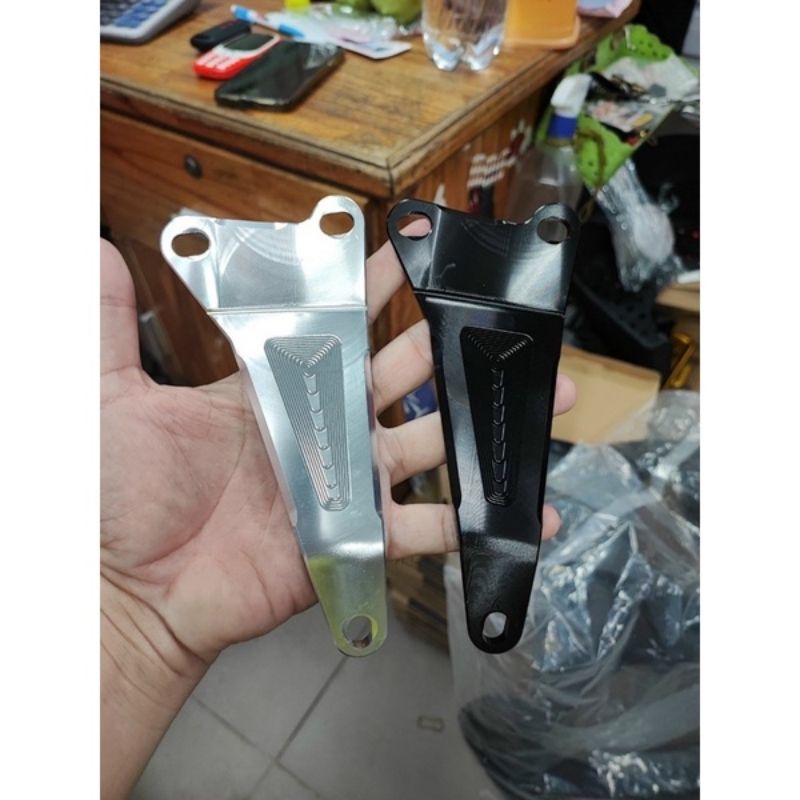 Gác Chân Kiểu Malay Gắn WINNER V1 - V2 - V3 - Sonic