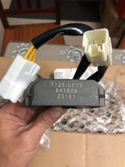Xạc piaggo LX ie + Liberty ie 2V / Vespa S / Piaggio LX 2V/ primavera zin hãng vespa