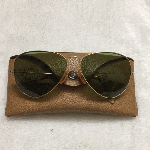 Kính cổ rayban