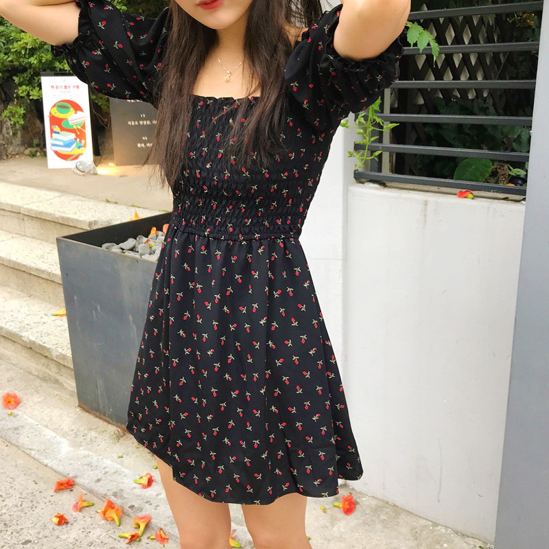 Váy hoa nhí tay phồng nhún ngực phong cách ulzzang Vitage Hàn Quốc V03 - Peyy Clothing | BigBuy360 - bigbuy360.vn