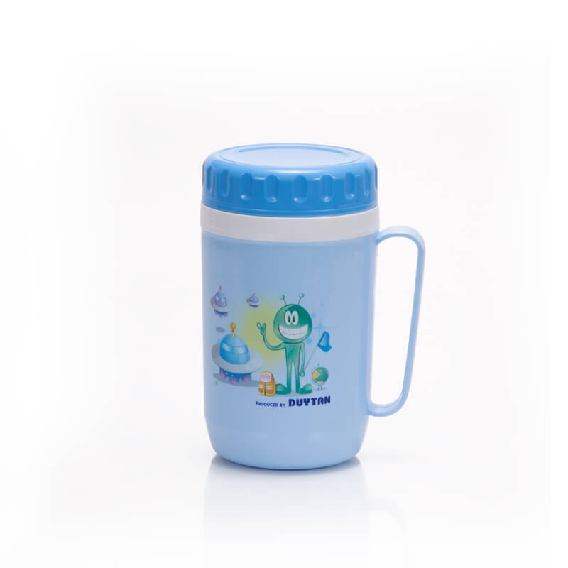 Ca đá nhựa PP Duy Tân  750 ml  chất liệu nhựa PP nên giúp giữ nhiệt một cách hiệu quả
