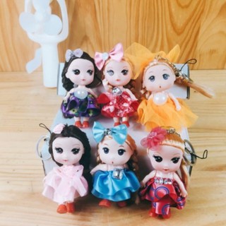 Móc đeo chìa khóa hình búp bê A12821