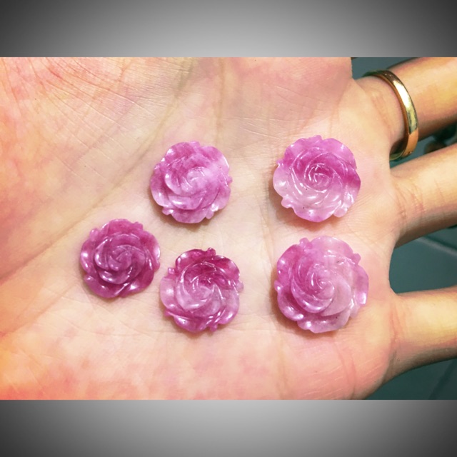 Mẫu đơn ruby phi thiên nhiên