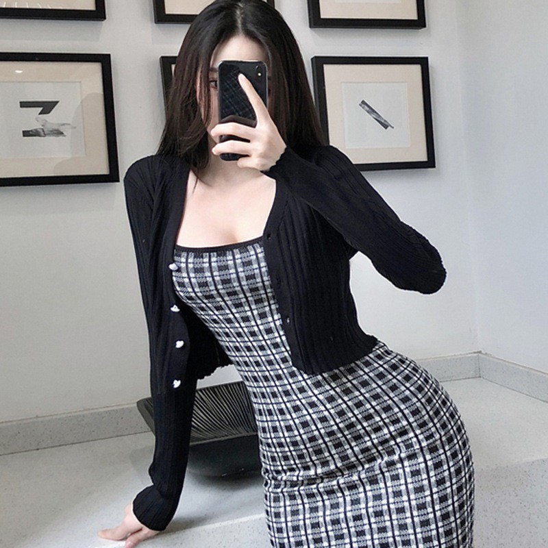 Áo khoác cardigan dệt kim dài tay cổ chữ V thiết kế cài nút thời trang nữ | BigBuy360 - bigbuy360.vn