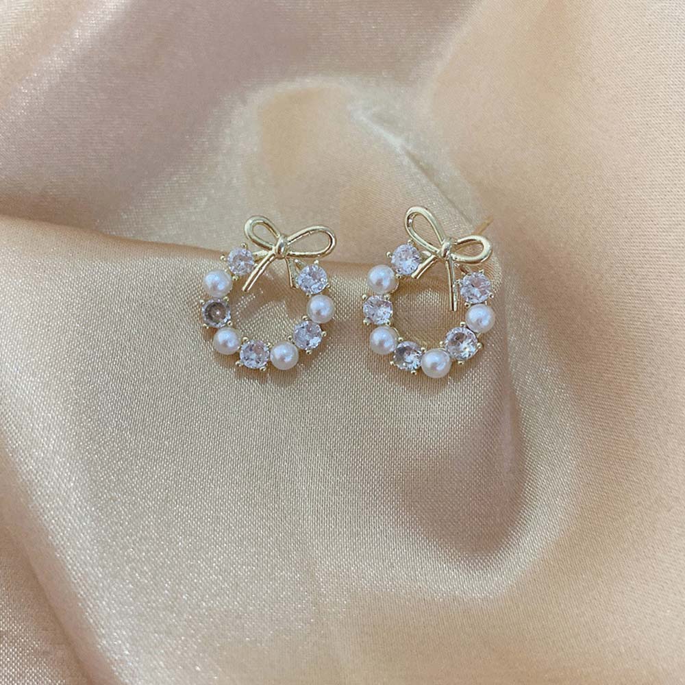 Khuyên tai tròn đính hạt ngọc trai thời trang xinh xắn cho nữ